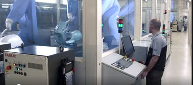 工业平板电脑在汽车智能工厂喷涂车间的应用与网络设备开发